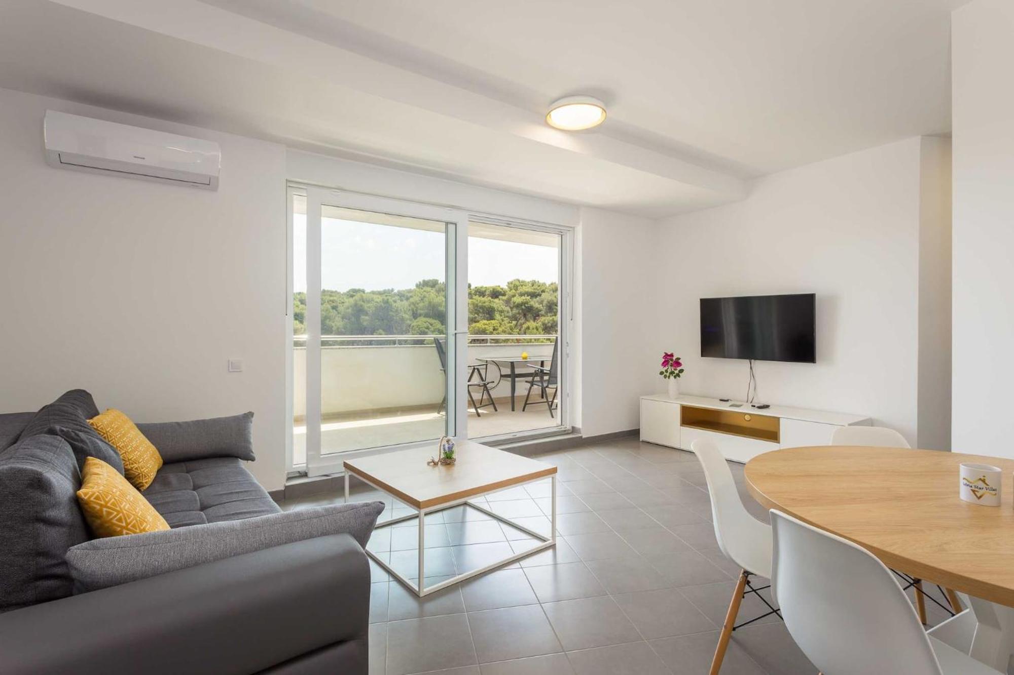 Apartments At Villa Frida Premantura Eksteriør bilde