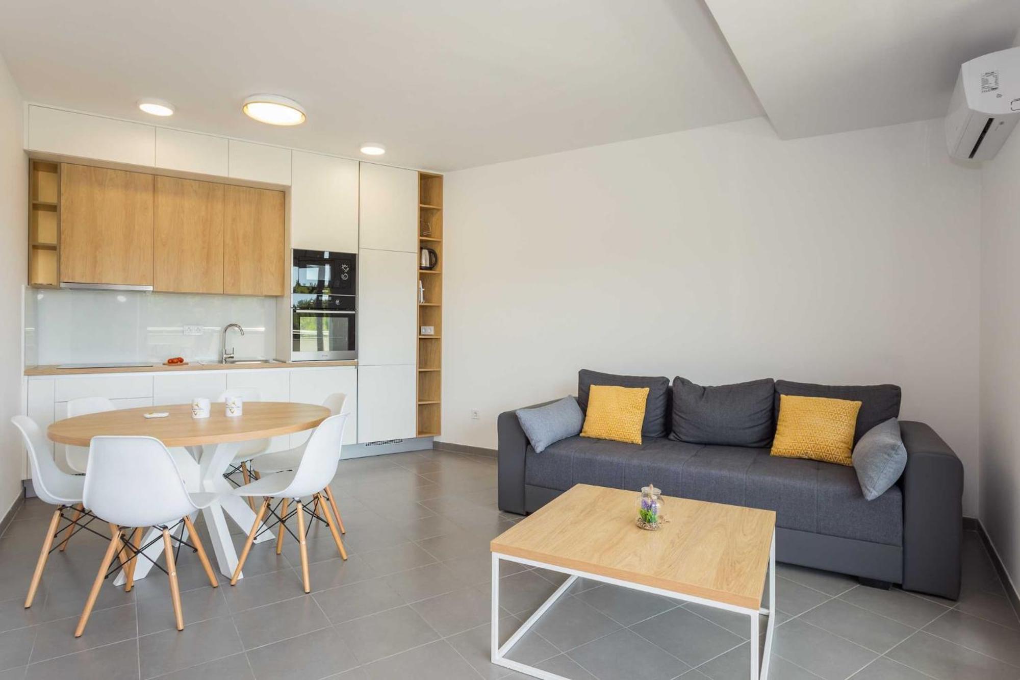 Apartments At Villa Frida Premantura Eksteriør bilde